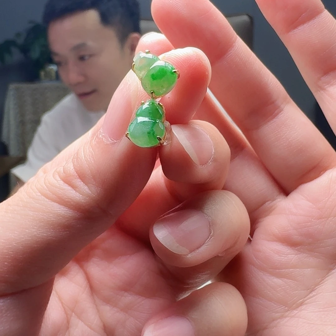 翡翠银S925镶嵌耳饰天然