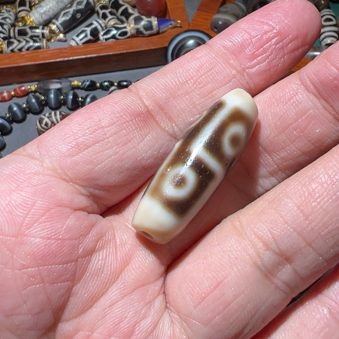 玛瑙/玉髓颈饰未镶嵌三*