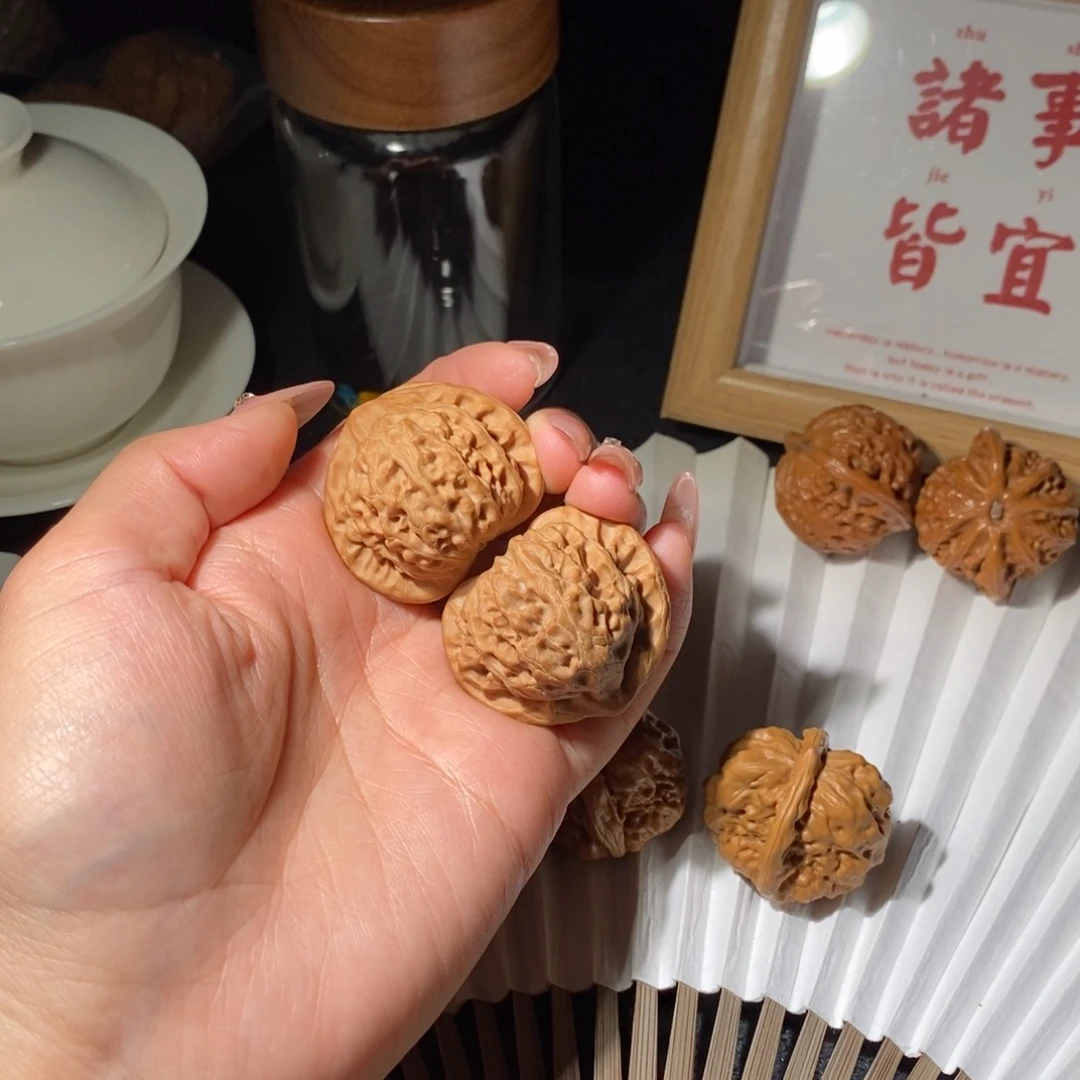 文玩核桃吊坠Z**o宫灯39