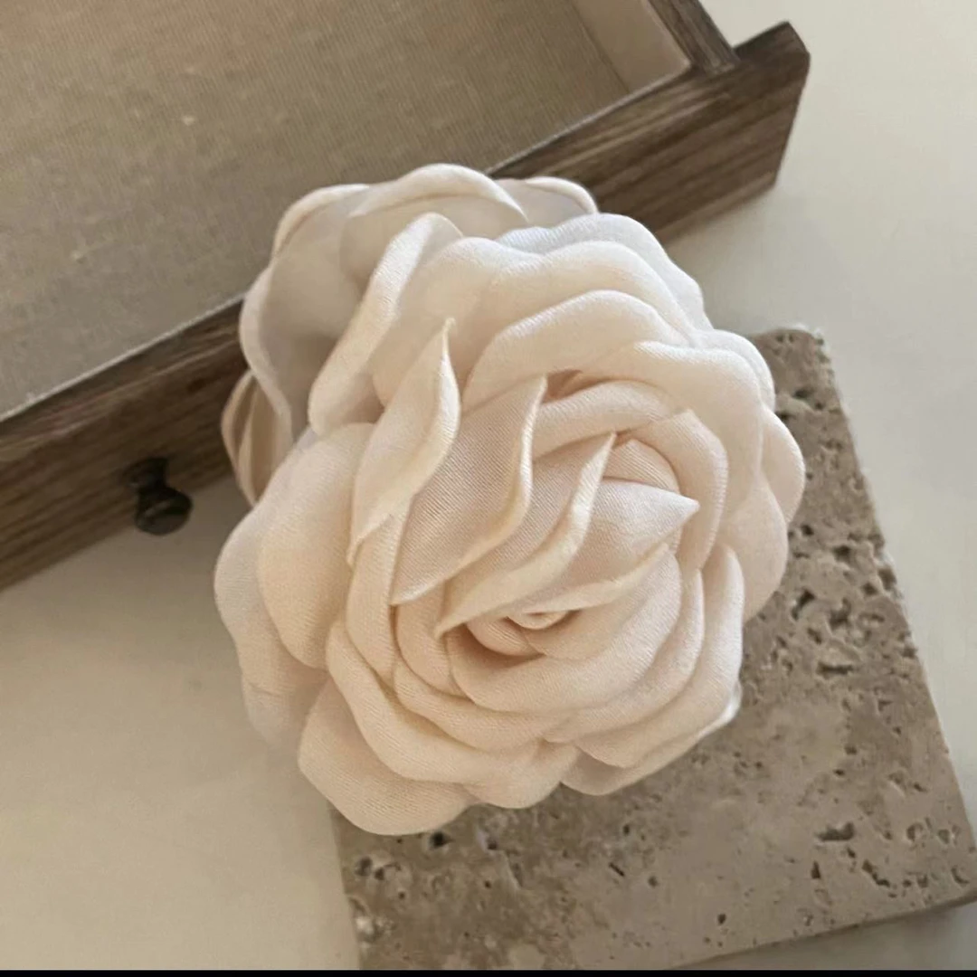 【崔】C116 新款干枯玫瑰花朵抓夹女春夏盘发后脑勺鲨鱼夹法式发卡