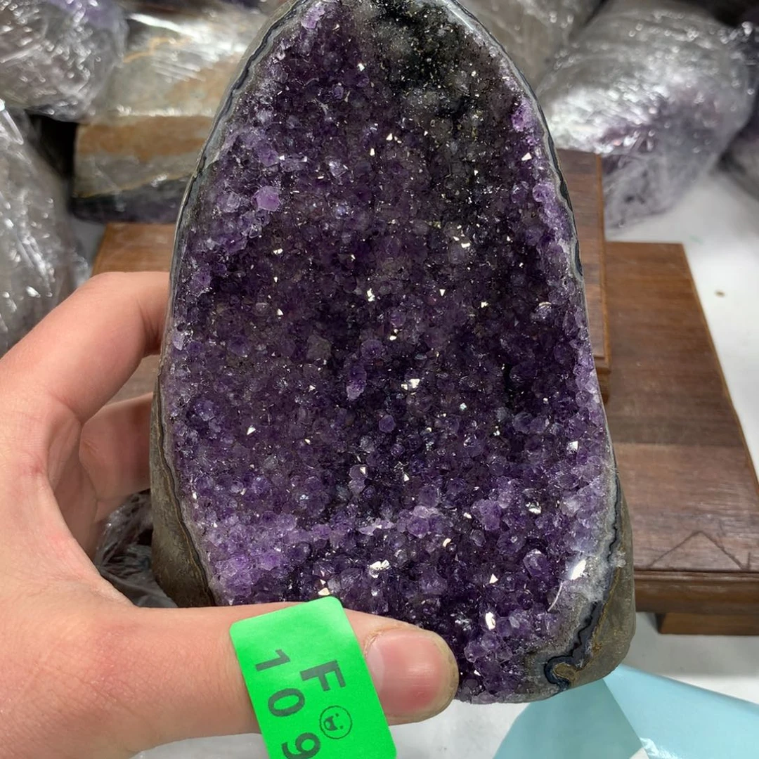 紫晶大型摆件（非配饰）未镶嵌