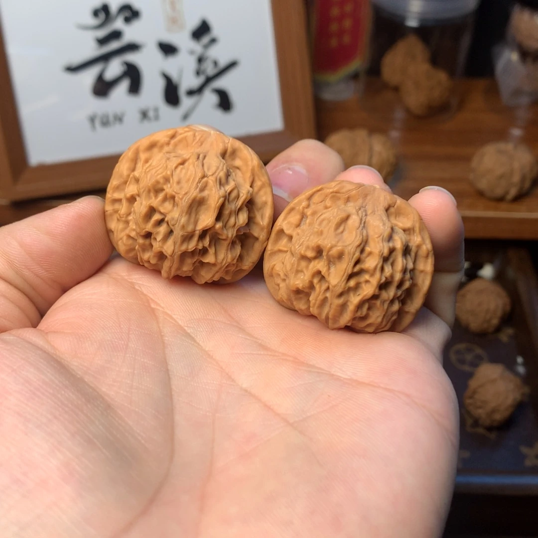 文玩核桃把件37天地