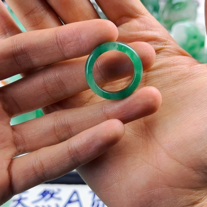 石英质玉吊坠(不含链)未镶嵌?****❤