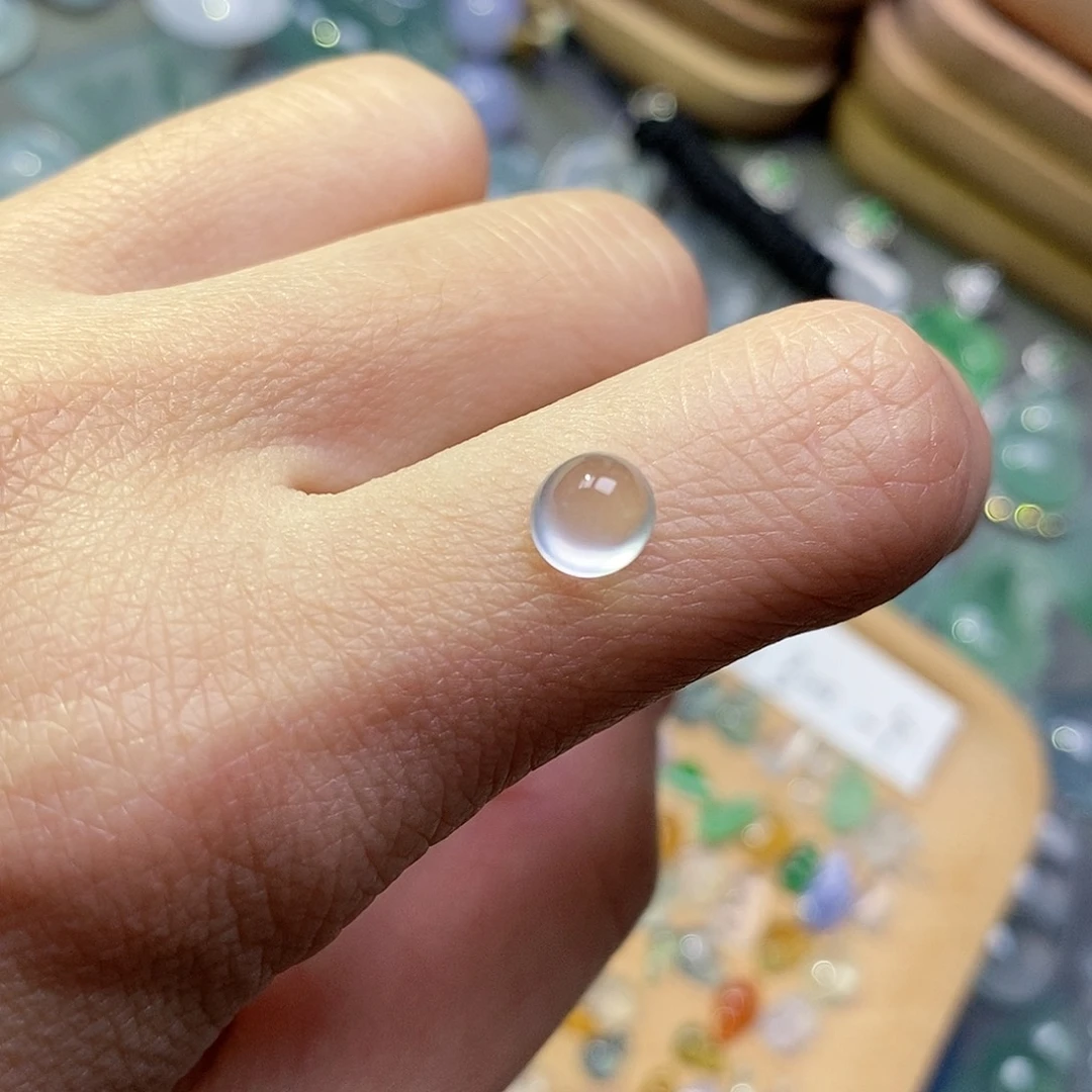 翡翠颈饰未镶嵌筱*翡翠