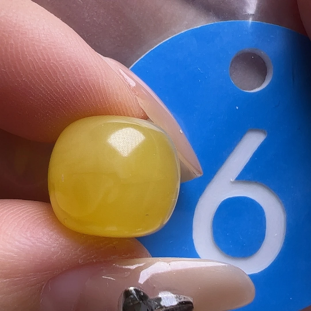 蜜蜡未镶嵌珠宝奇石12.3mm鸡油黄老型