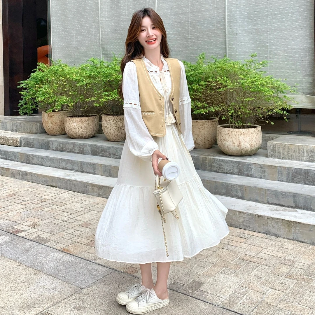 浪漫穿搭气质减龄初恋感连衣裙套装女2025秋季新款休闲马甲两件套