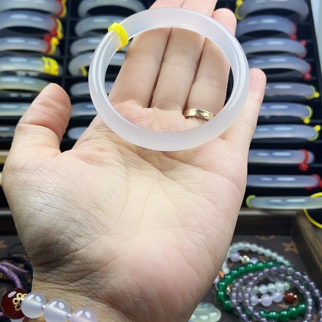 玛瑙/玉髓颈饰合金8