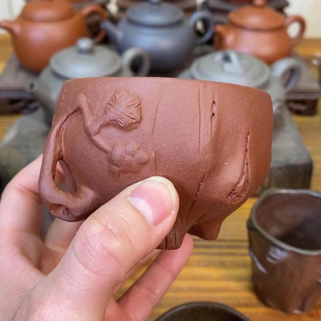 紫砂茶壶 b n m k k k