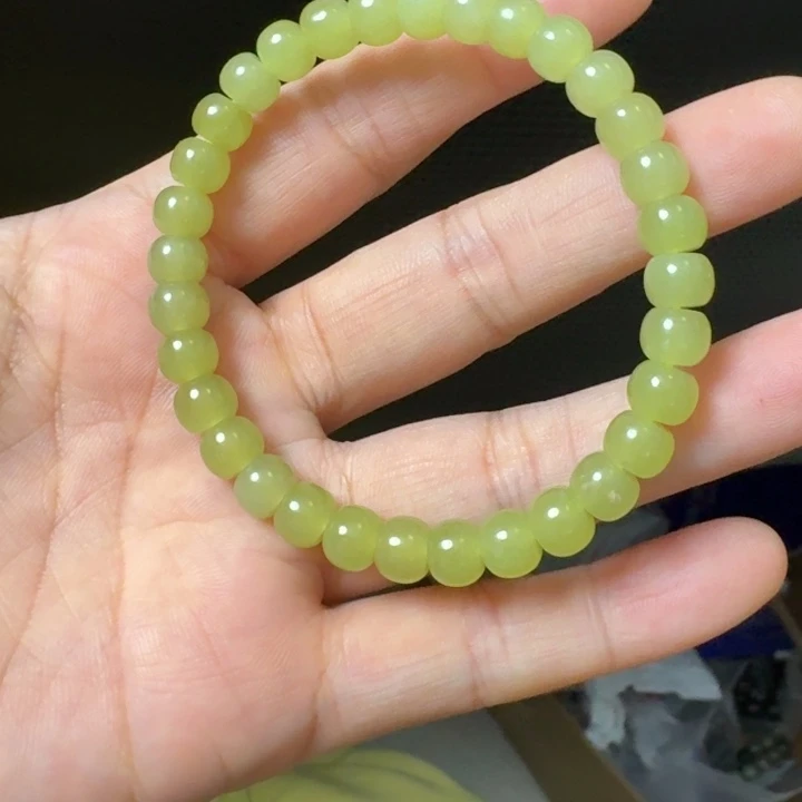 颈饰未镶嵌和田玉卡8鸡油黄