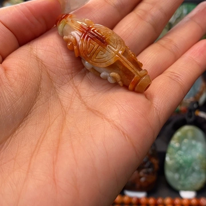 翡翠未镶嵌颈饰缅甸天然翡翠A货