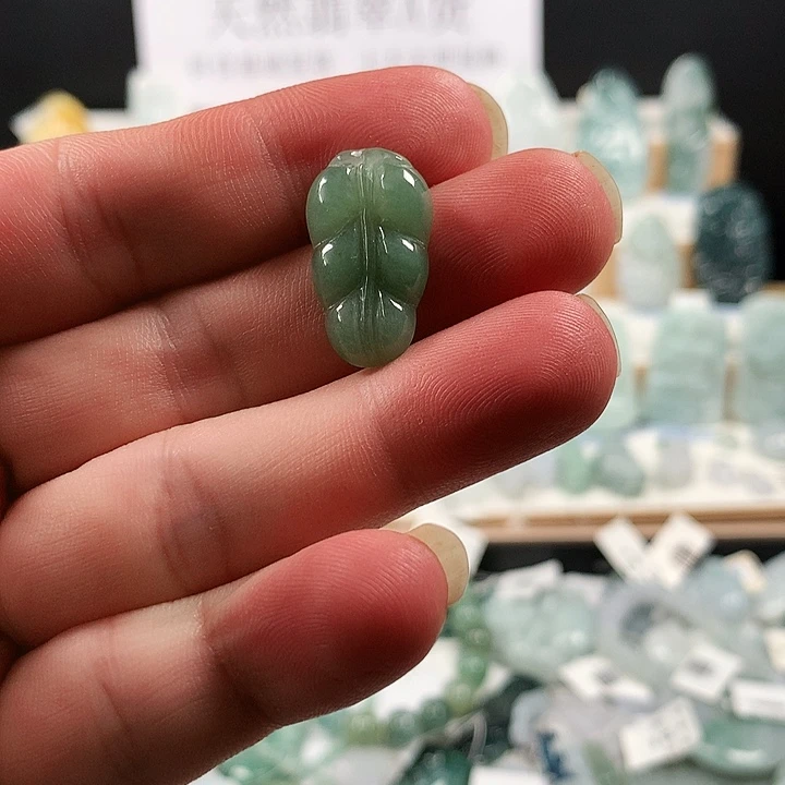 吊坠(不含链)未镶嵌翡翠38叶子