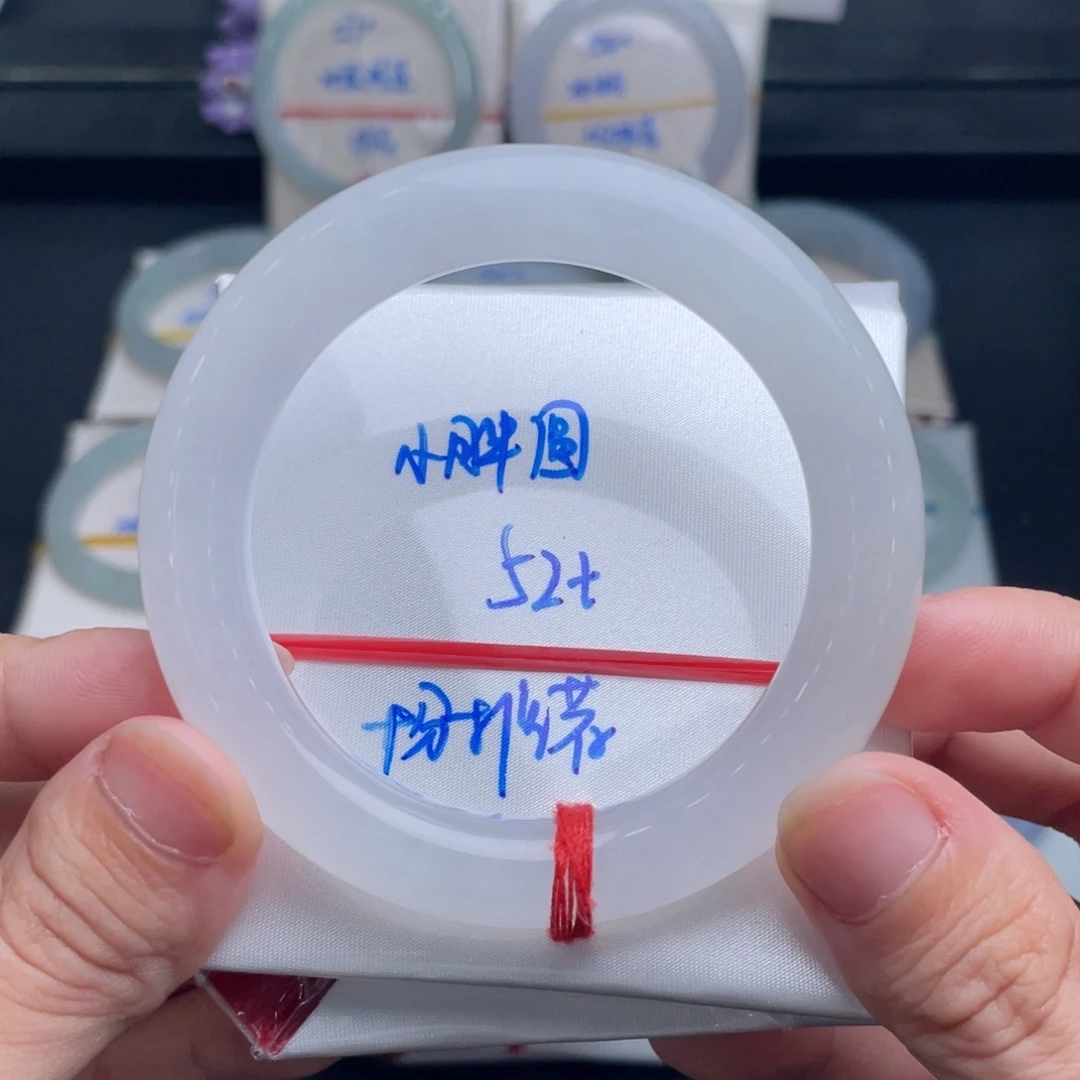 翡翠未镶嵌手镯翡翠手镯