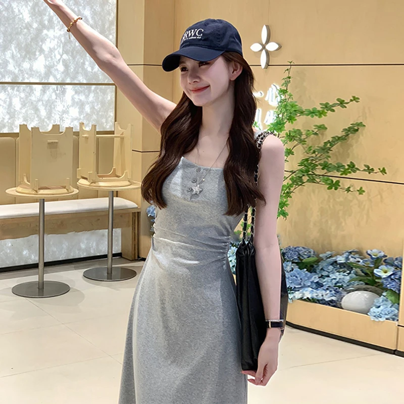 法式灰色吊带连衣裙夏季2025新款高级感收腰显瘦长裙财阀千金女装