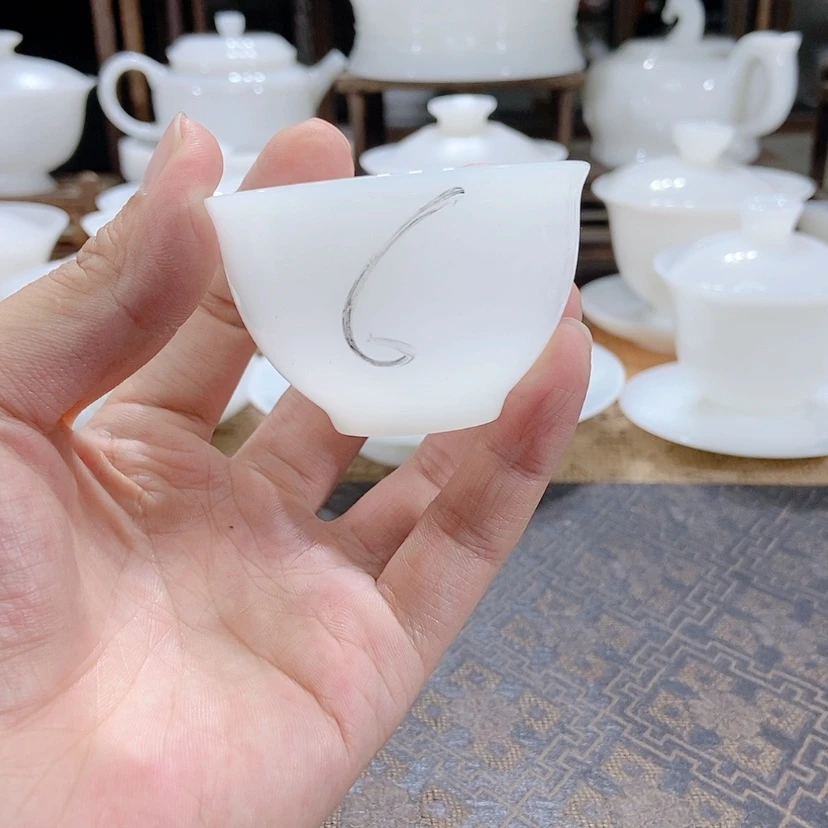 【闪购商品】你说什么时候才有资格在一起过我都无所谓