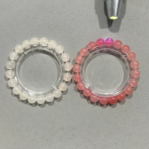 A372 海云母 （血沉宝）卡1.0 圆珠单圈手串(紫光灯太阳光照射变色)
