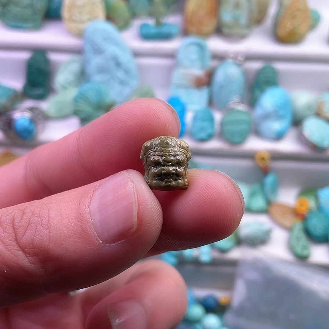 绿松石颈饰未镶嵌M*