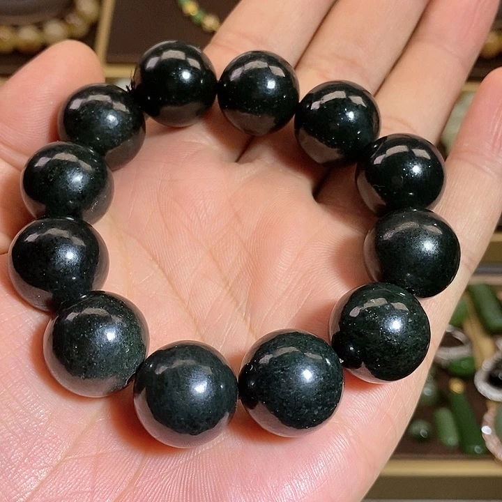 【闪购商品】吊坠(不含链)未镶嵌和田玉