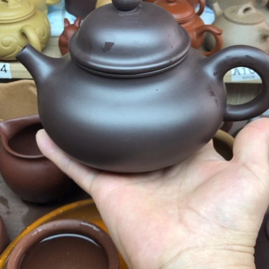 茶壶紫砂紫泥容天500豪升左右有瑕疵