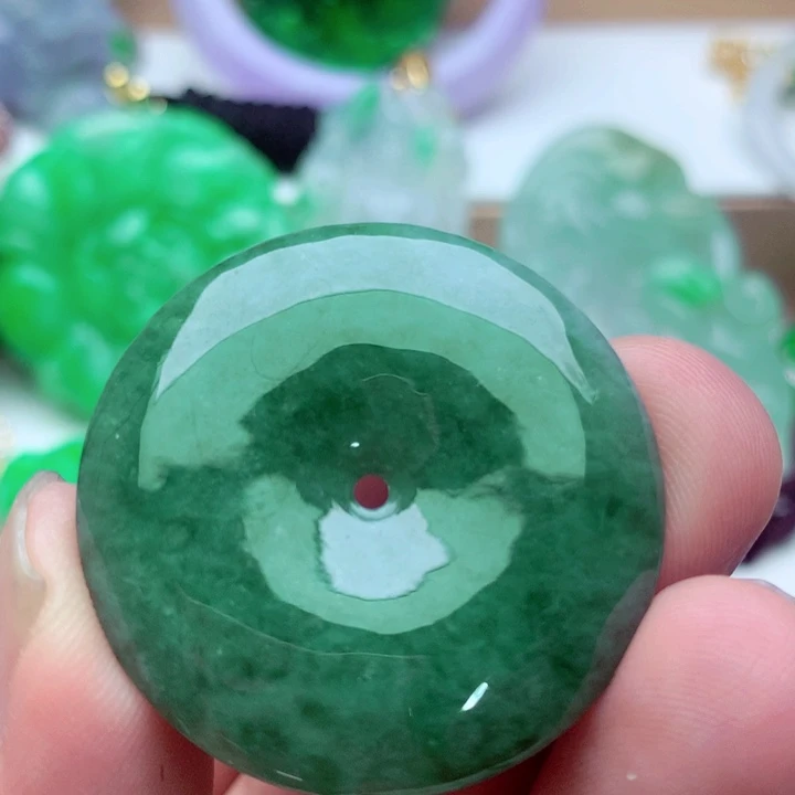 毛衣链未镶嵌翡翠