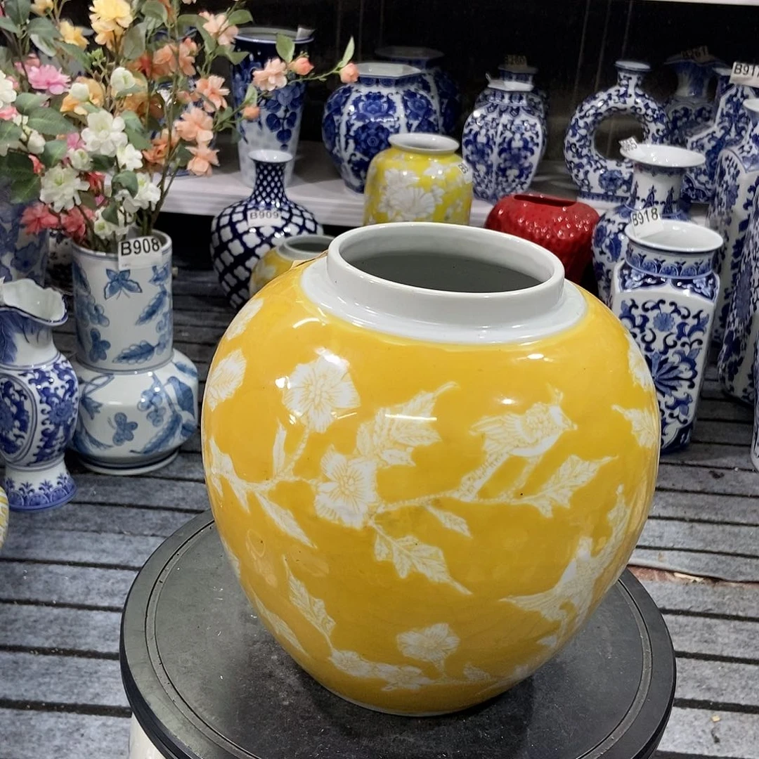 摆件花瓶手绘釉下彩微瑕