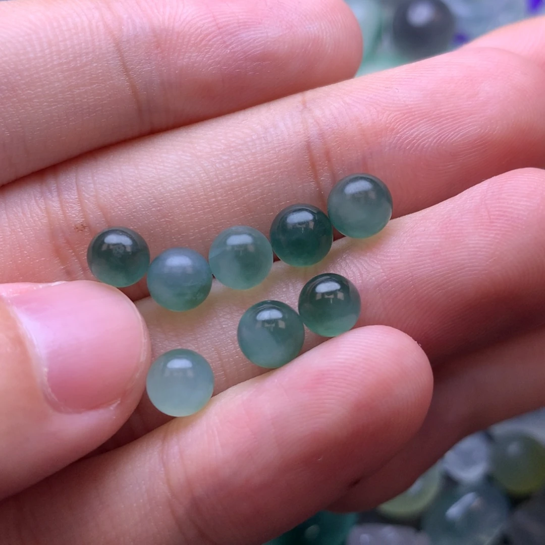 定制翡翠未镶嵌珠子