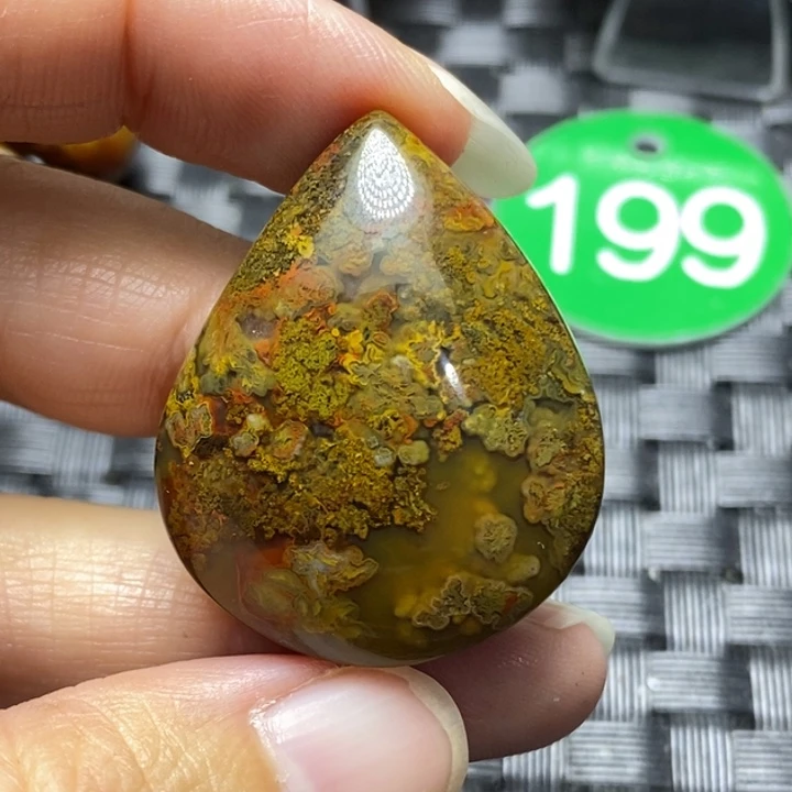 未镶嵌颈饰玛瑙/玉髓娜***样
