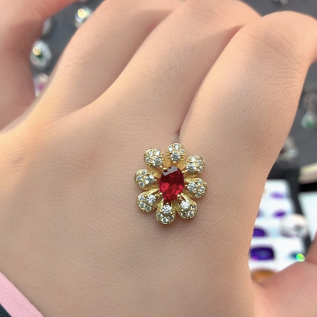 吊坠925银培育鸽血红色宝石