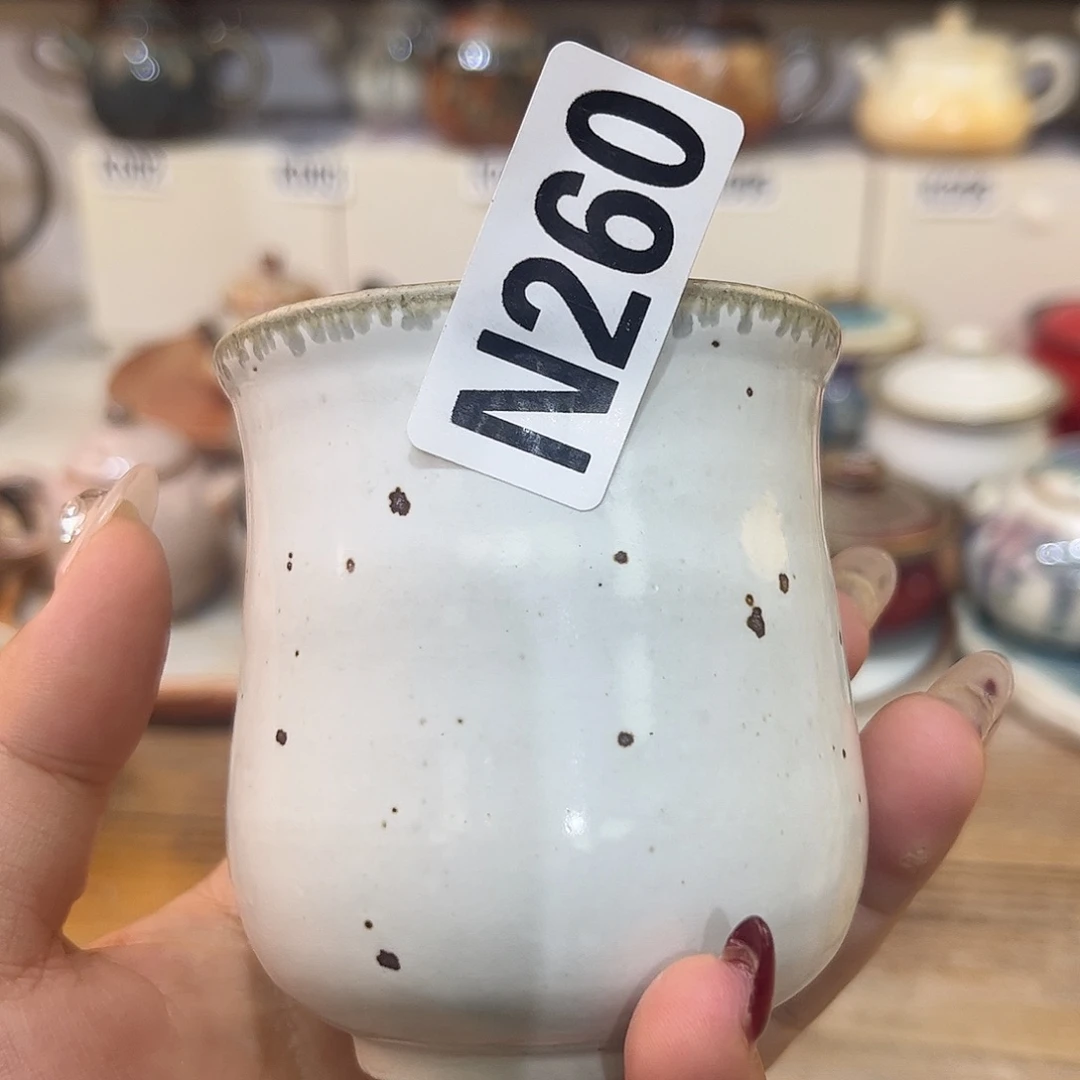 朱泥茶杯陶瓷艺术