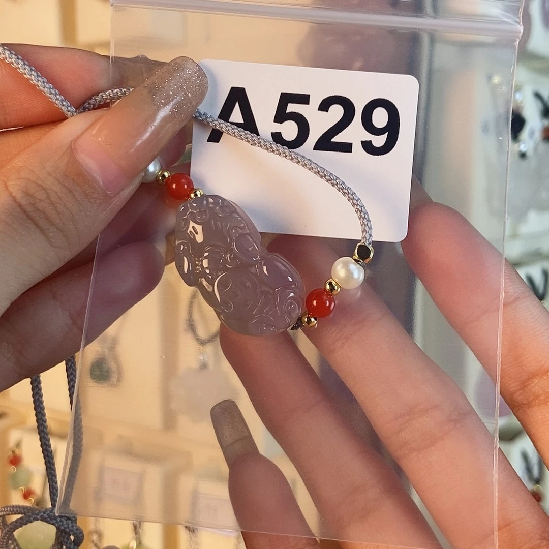 玛瑙/玉髓颈饰合金