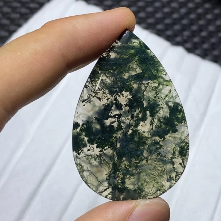 玛瑙/玉髓颈饰未镶嵌一**心