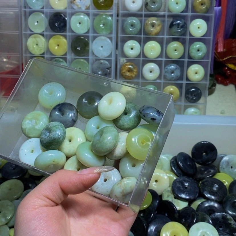 【闪购商品】蛇纹石玉其他未镶嵌72