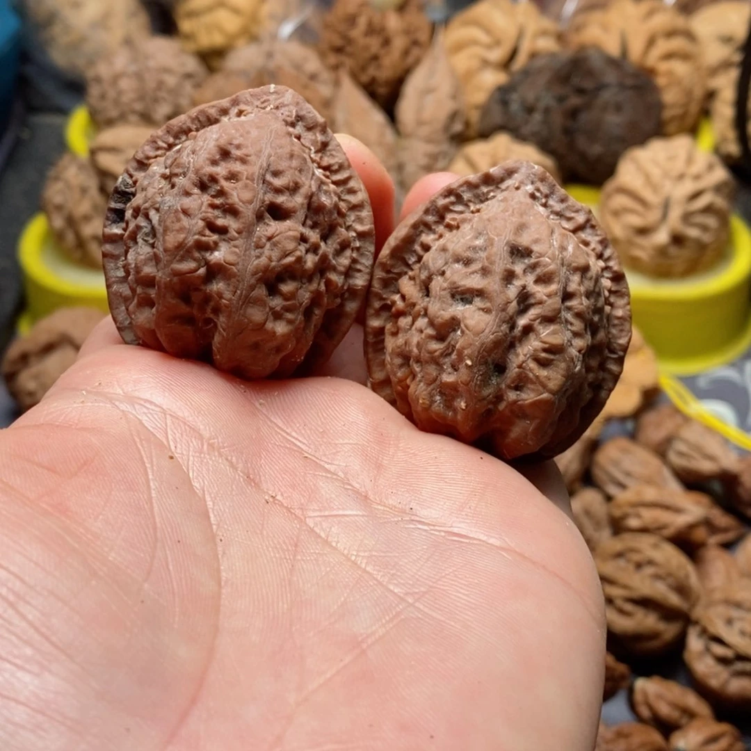 文玩核桃吊坠瑕疵45
