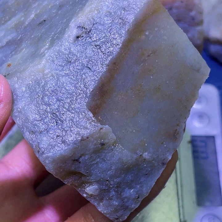 和田玉（糖玉）未镶嵌珠宝半成品