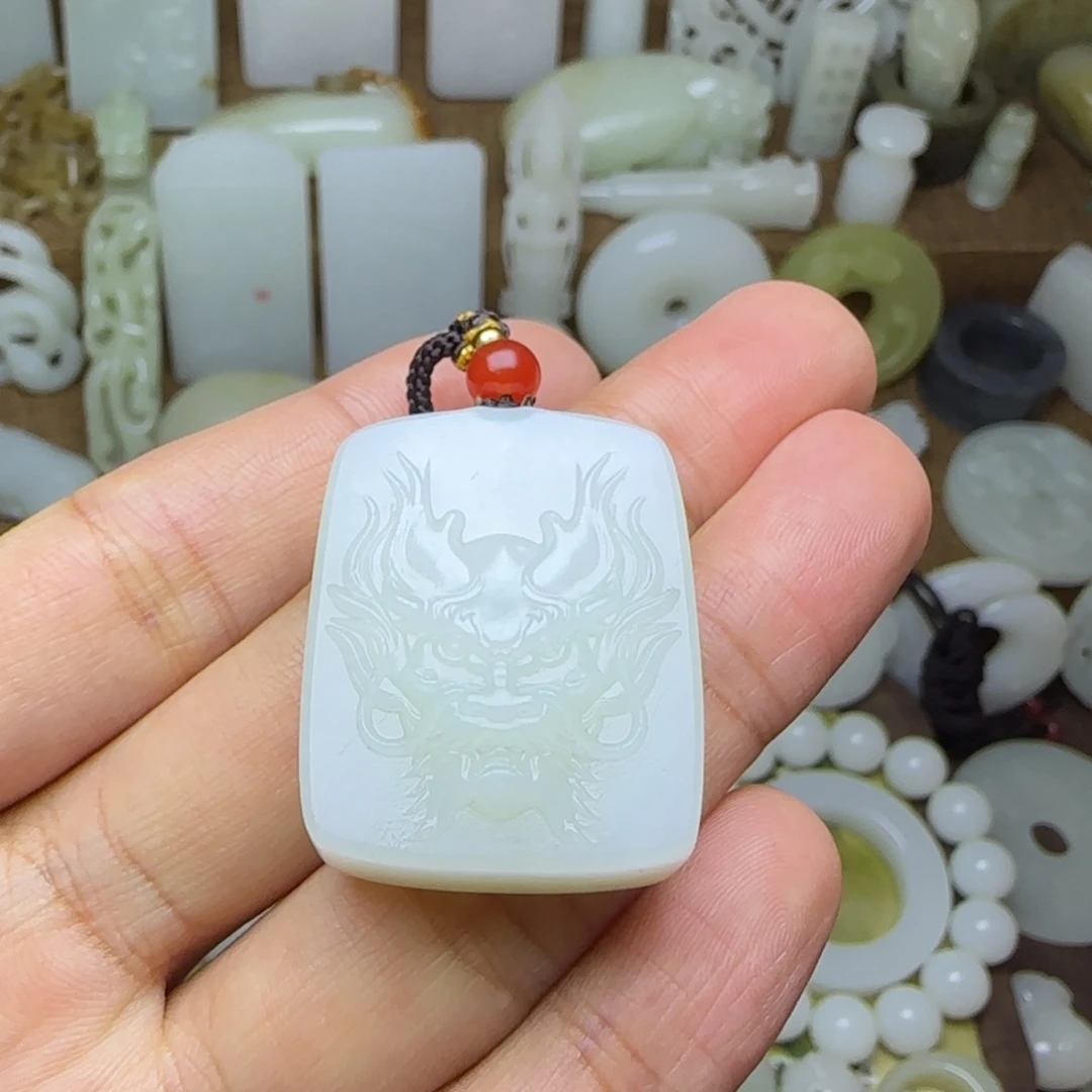 和田玉未镶嵌挂件