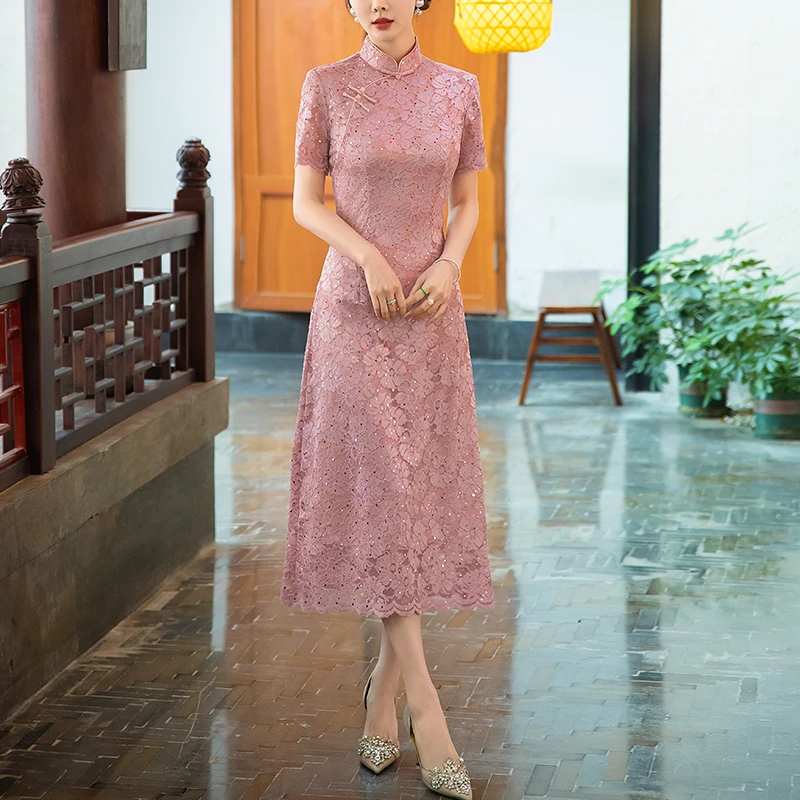 五一喜婆婆婚宴装2025新款夏季蕾丝粉色旗袍妈妈礼服平时可穿高端