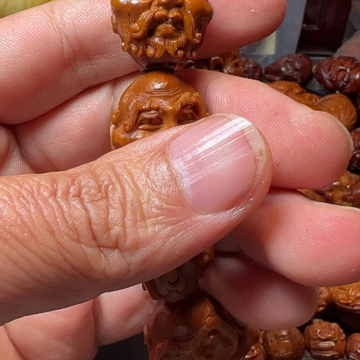 p***e橄榄核手串/手链橄榄了