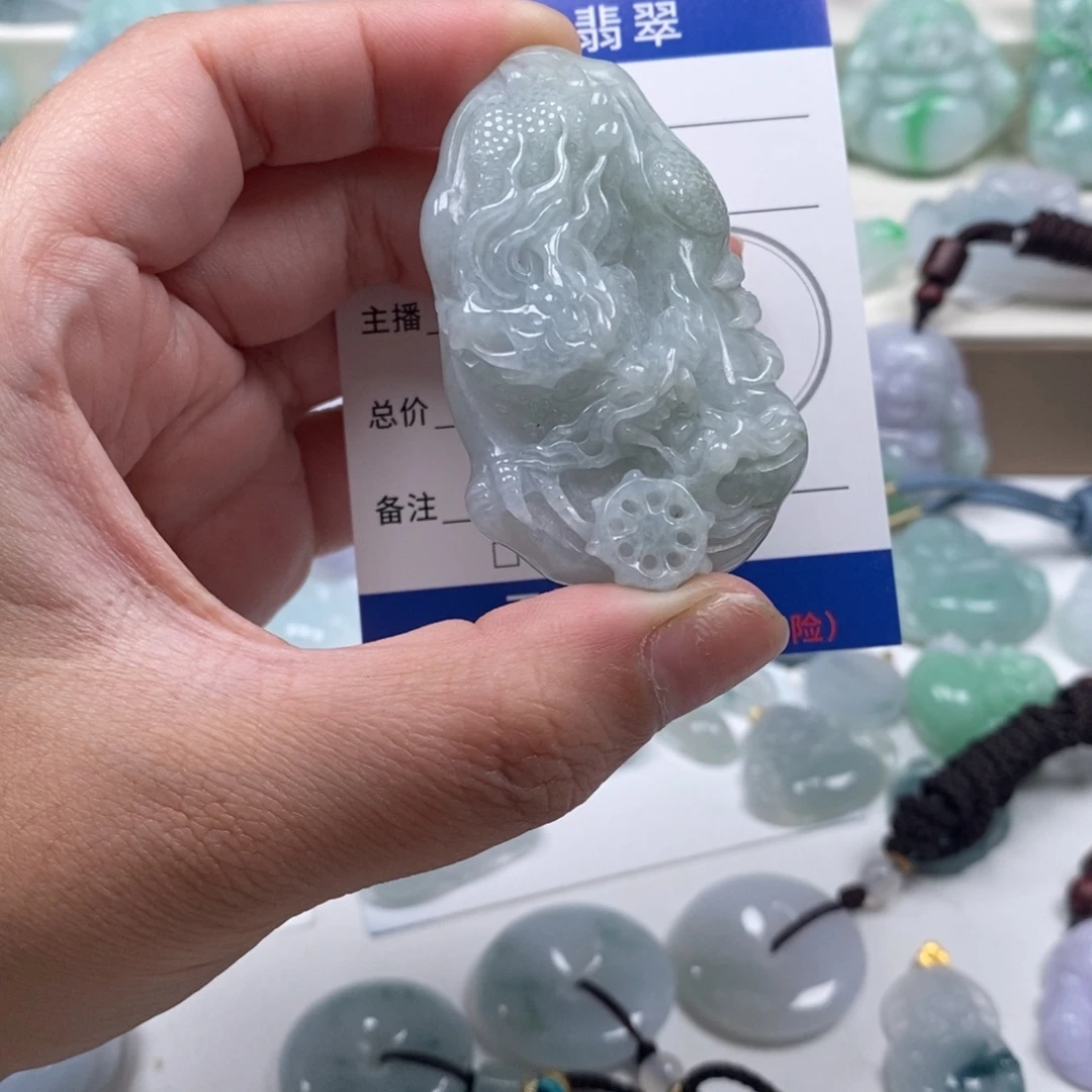 翡翠未镶嵌颈饰天然翡翠