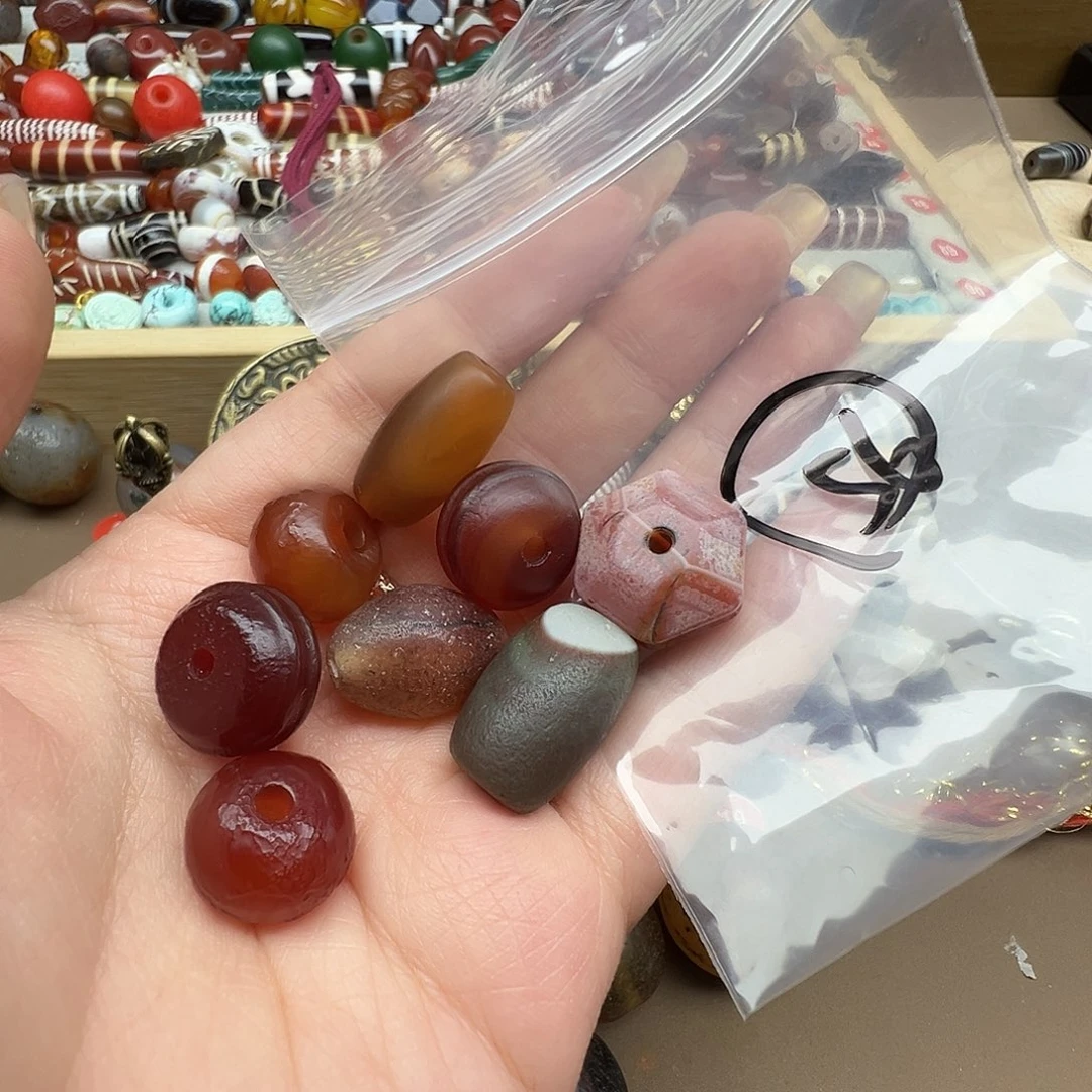 玛瑙/玉髓未镶嵌珠宝半成品