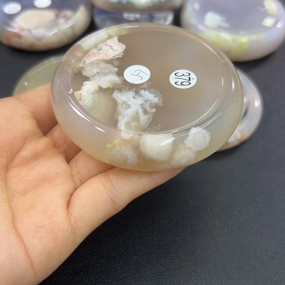 玛瑙/玉髓手镯未镶嵌我***馨