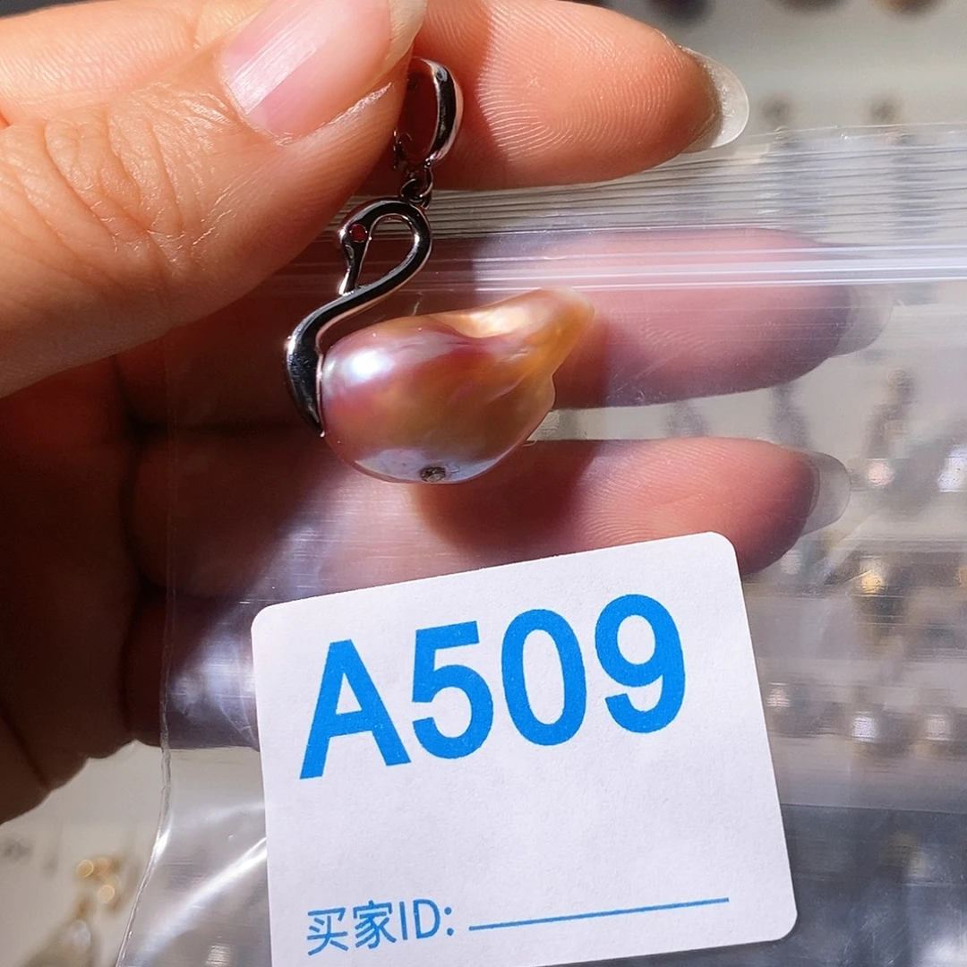 未镶嵌淡水珍珠颈饰