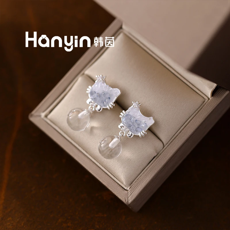 925银针9mm小众设计感j精致Kitty猫白水晶耳钉