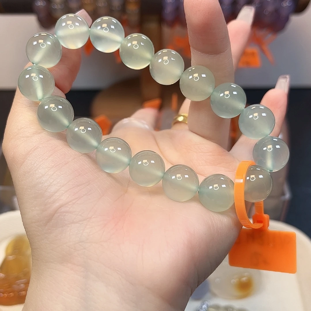 云***岚玛瑙/玉髓未镶嵌颈饰