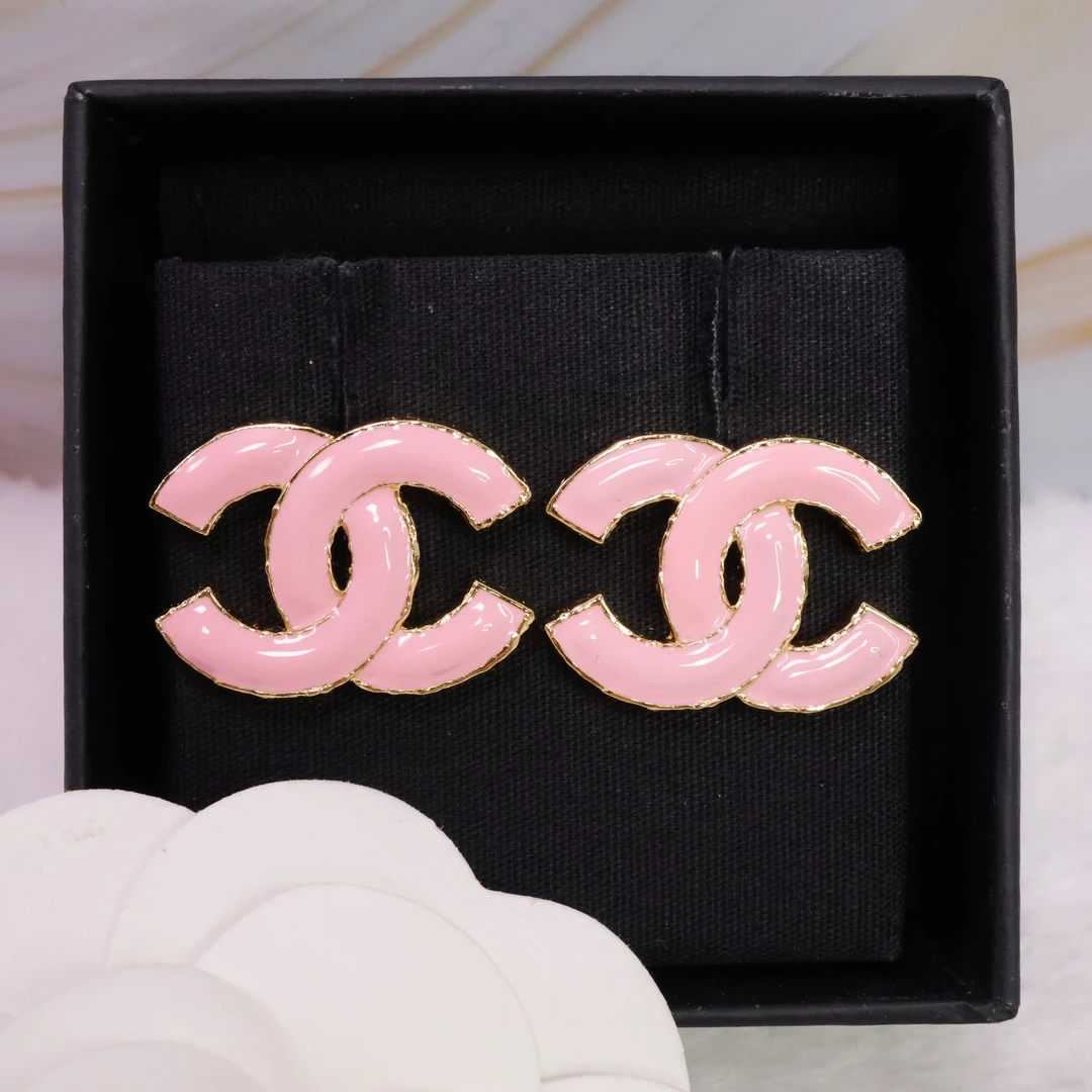 未使用 Chanel/香奈儿 23k粉金珐琅双C耳钉 06043