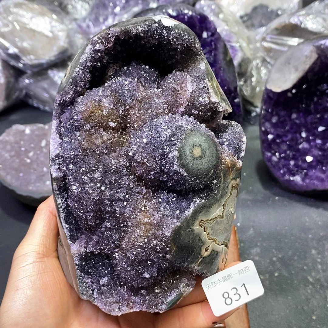 水晶大型摆件（非配饰）未镶嵌