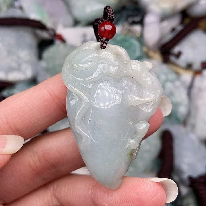 颈饰未镶嵌翡翠翡翠