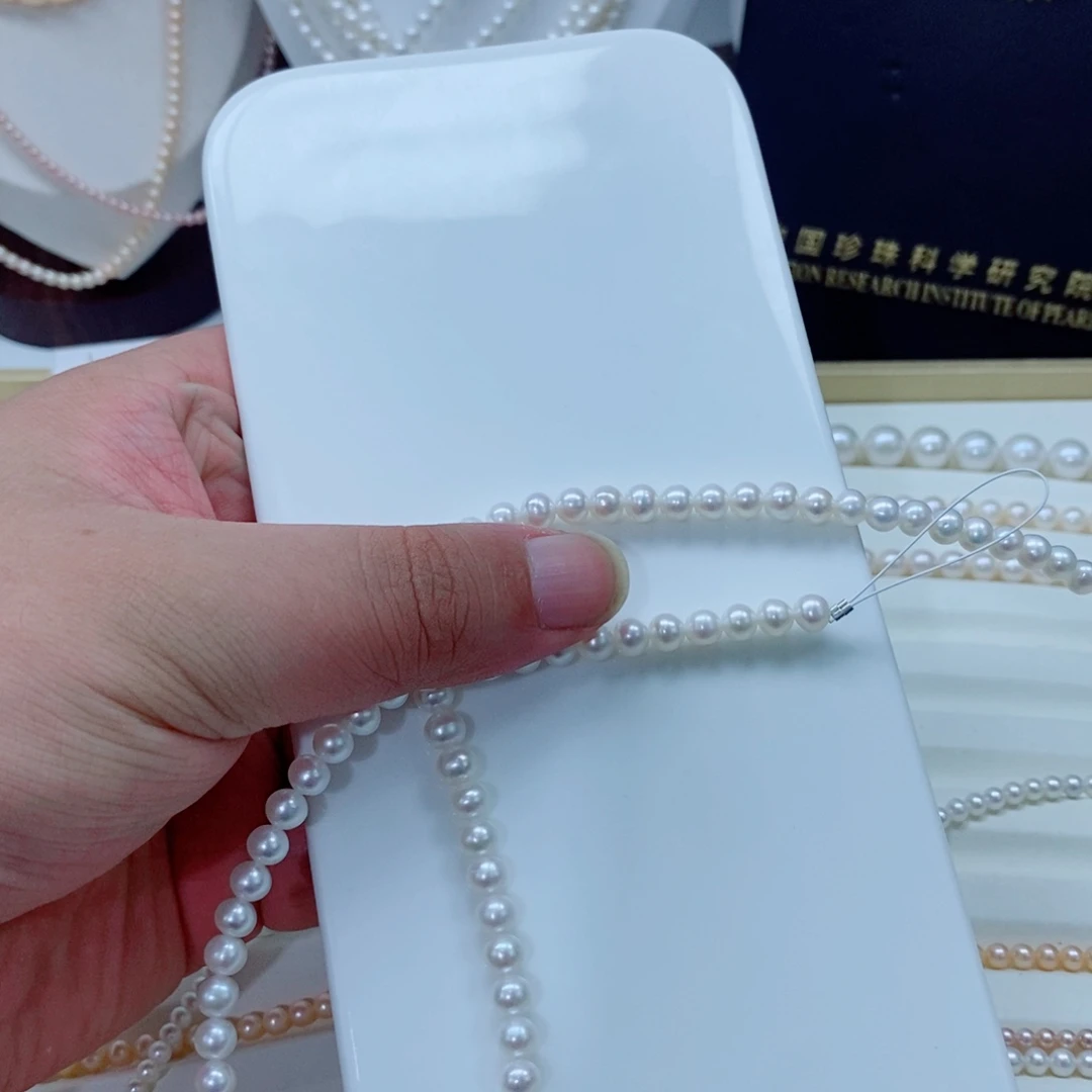 余****淡水珍珠银S925镶嵌颈饰