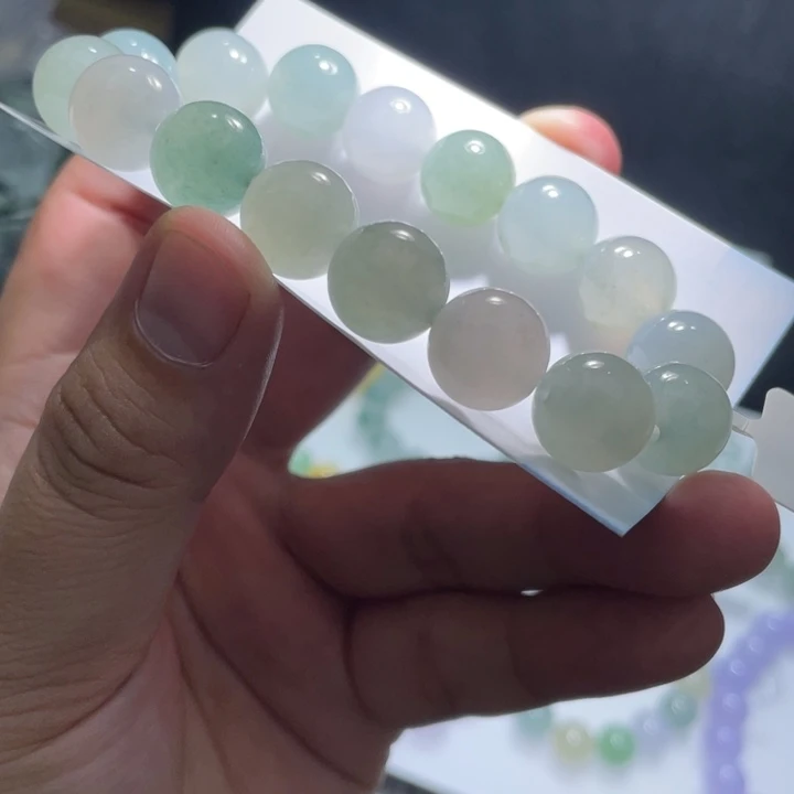 定制翡翠未镶嵌兰*翡翠卡12+