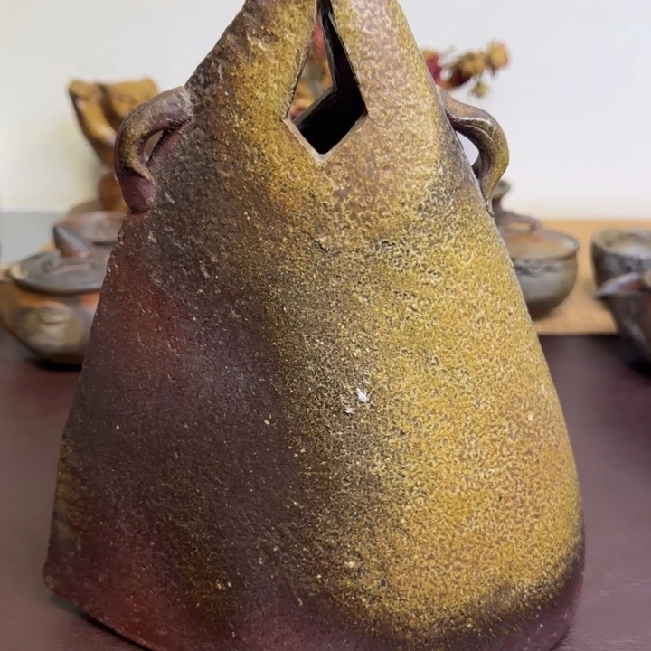 备前烧 柴冈信儀 花入