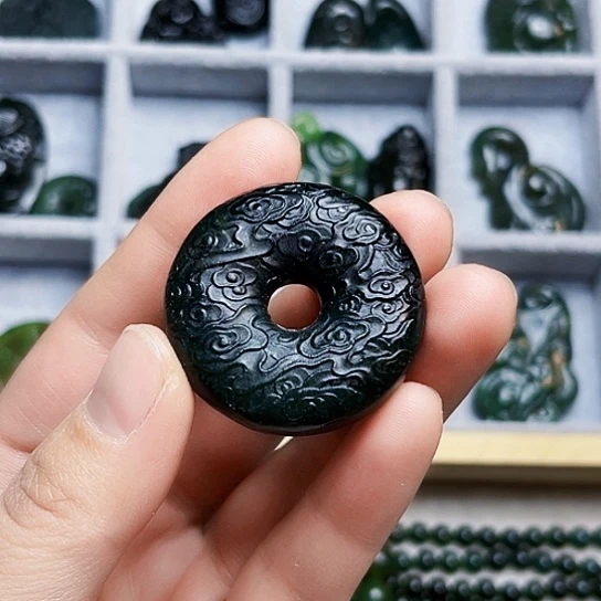 蛇纹石玉手链合金娟*