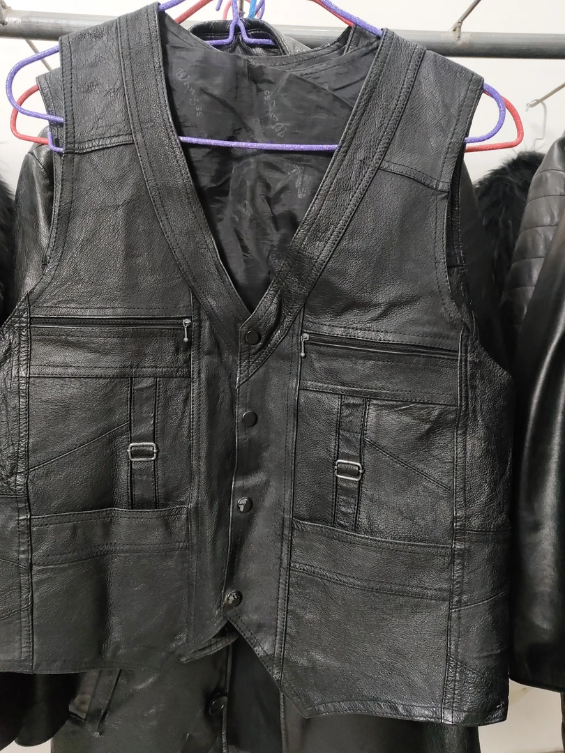 男女士真皮马甲（直播间过款为准，主播叫到名字以后下单）